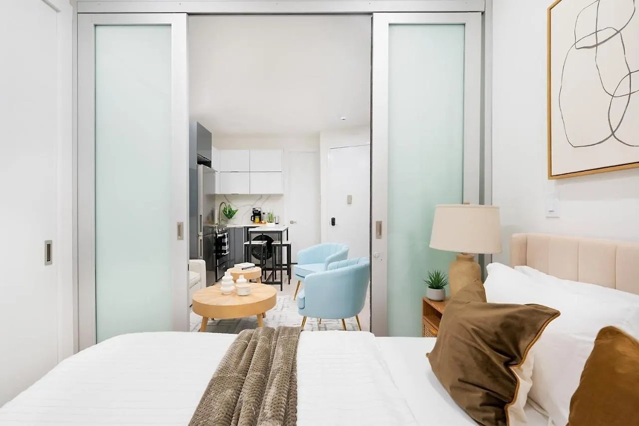 뉴욕 317-2A Sleek Modern 1Br Ues W D 아파트 미국